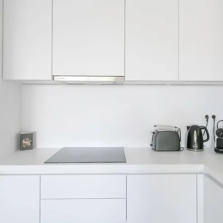 Seashell Infinity Luxury Apartment *